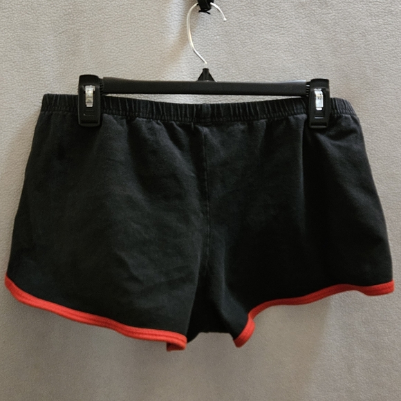 Scream Ghost Face Shorts - Picture 3 of 4